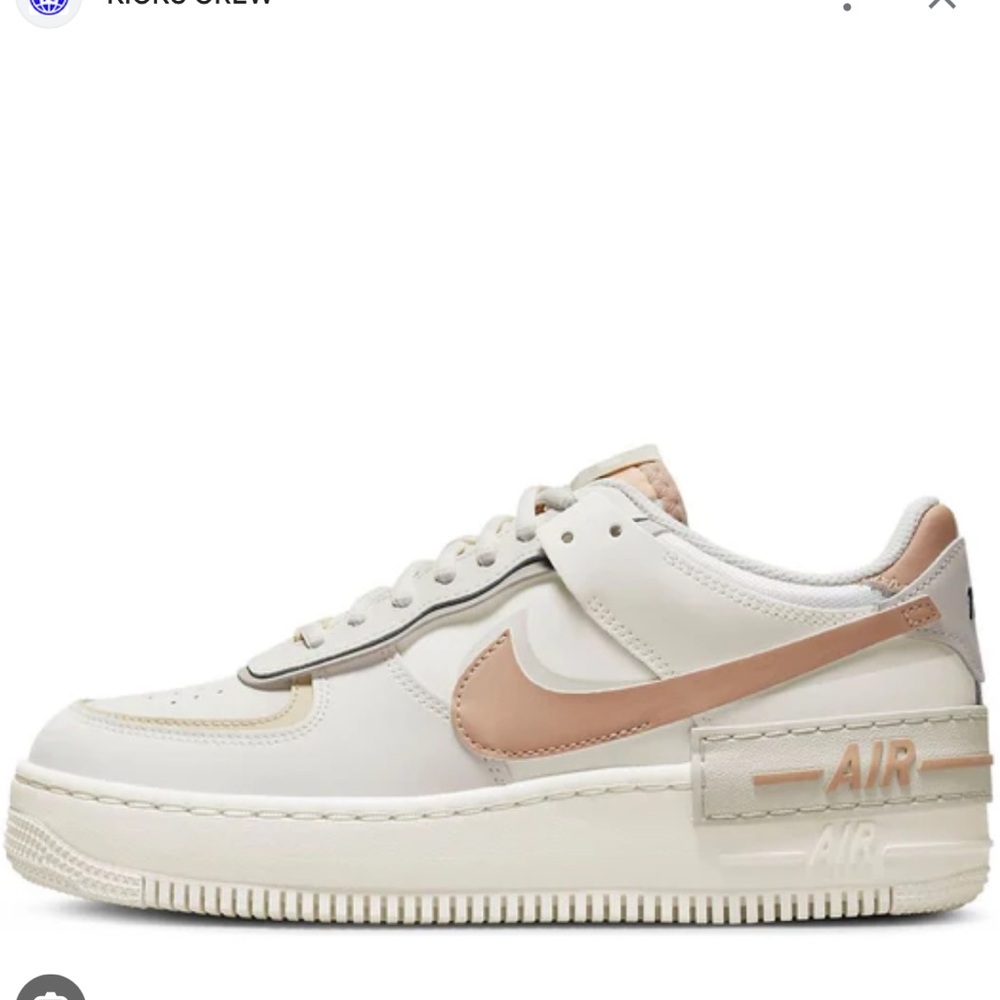 NIKE AIR FORCE 1